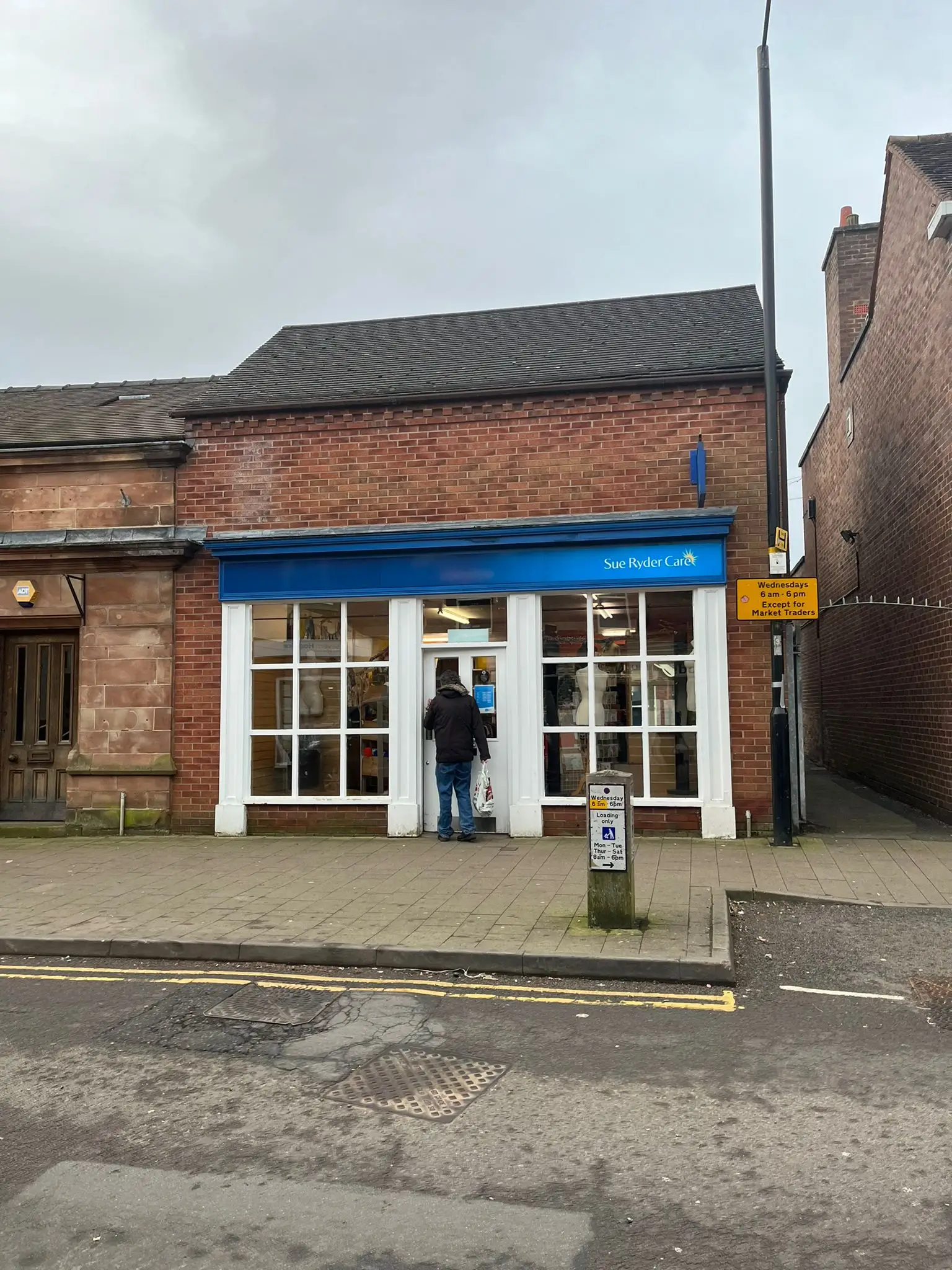 sue ryder care market drayton sue ryder care market drayton
